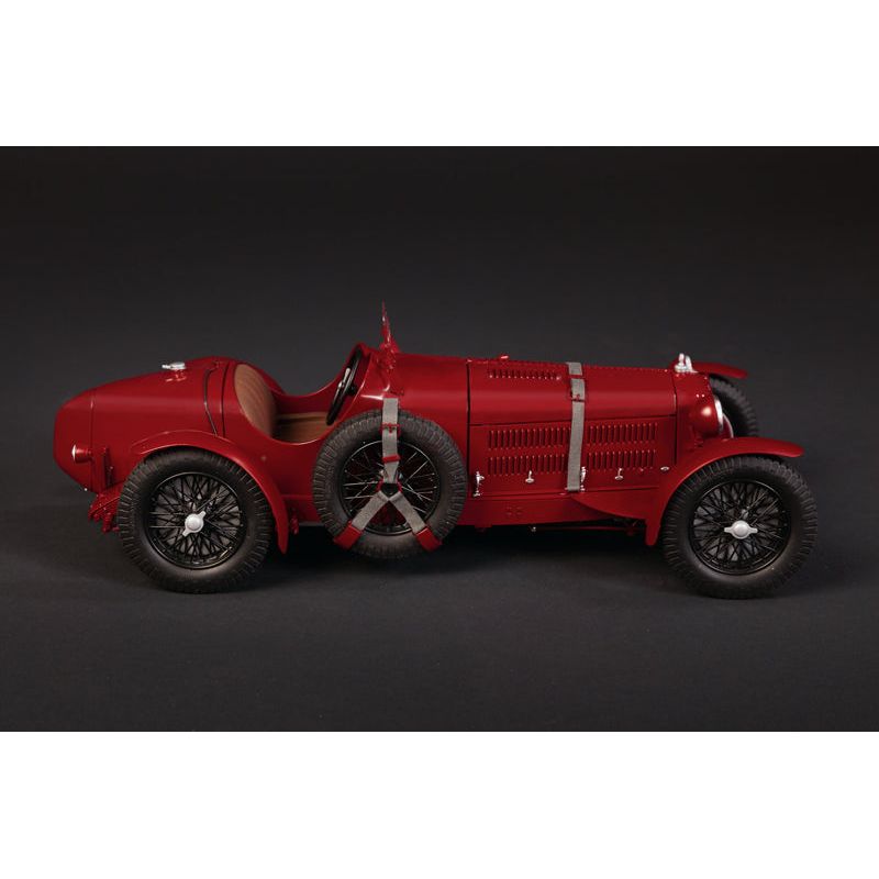 ITALERI 1/12 Alfa Romeo 8C / 2300 (1931-1933) Alfa Romeo 11