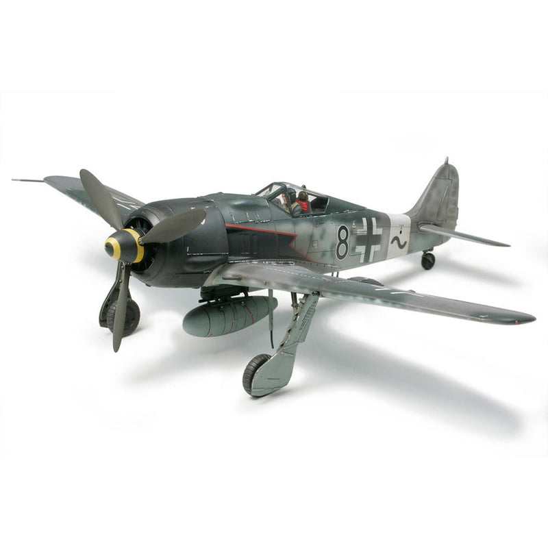 TAMIYA 1/48 Focke Wulf Fw190A.8A/A8R2