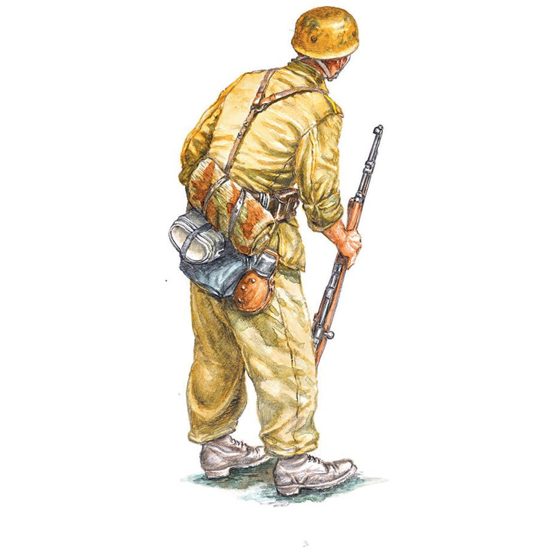 ITALERI 1/72 WWII German Paratroopers (Tropical Uniform)