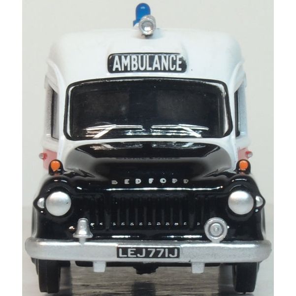 OXFORD 1/76 Aberystwyth Bedford J1 Ambulance