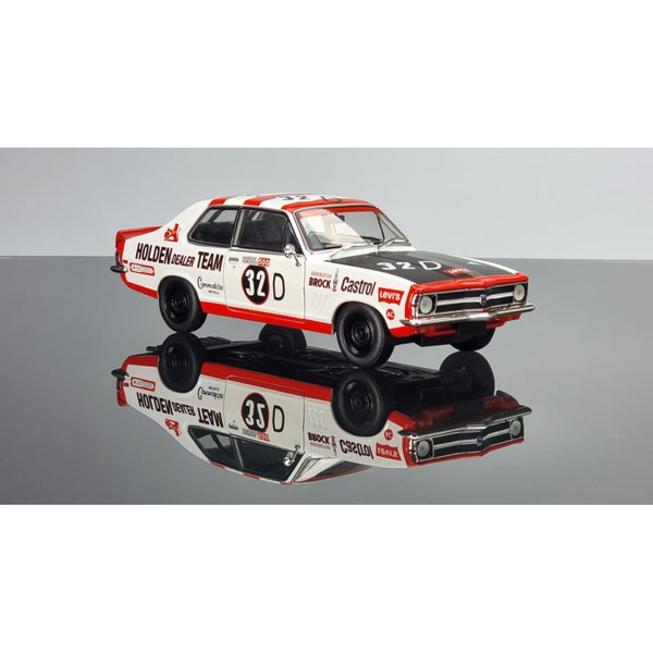 DDA COLLECTIBLES 1/24 #32D LC Torana Brock Race Car Fully Detailed Opening Doors, Bonnet and Boot