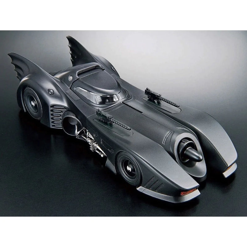 BANDAI 1/35 Batmobile (Batman Ver.)