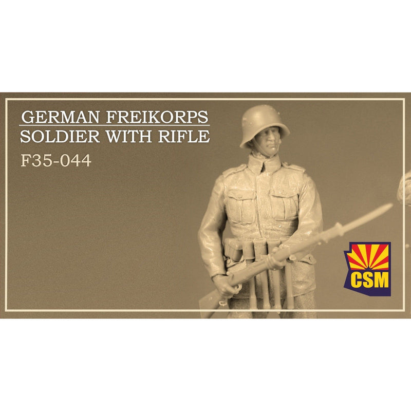 COPPER STATE MODELS 1/35 German Freikorps Soldier with Rifle