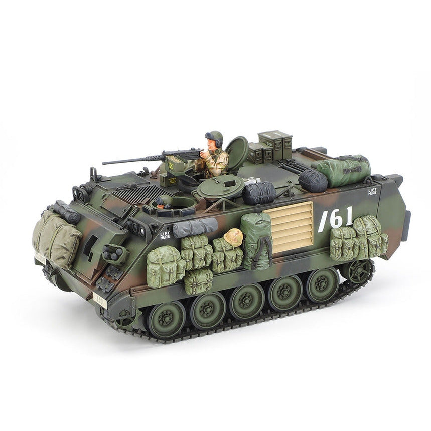 TAMIYA 1/35 U.S. M113A2 Armored Personnel Carrier Desert Version