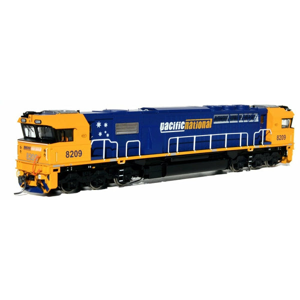 ON TRACK MODELS HO Pacific National 82 Class Loco 8209 DCC