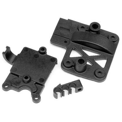 (Clearance Item) HB RACING Diff Mount Cover/Wire Mount/PT Mount Set