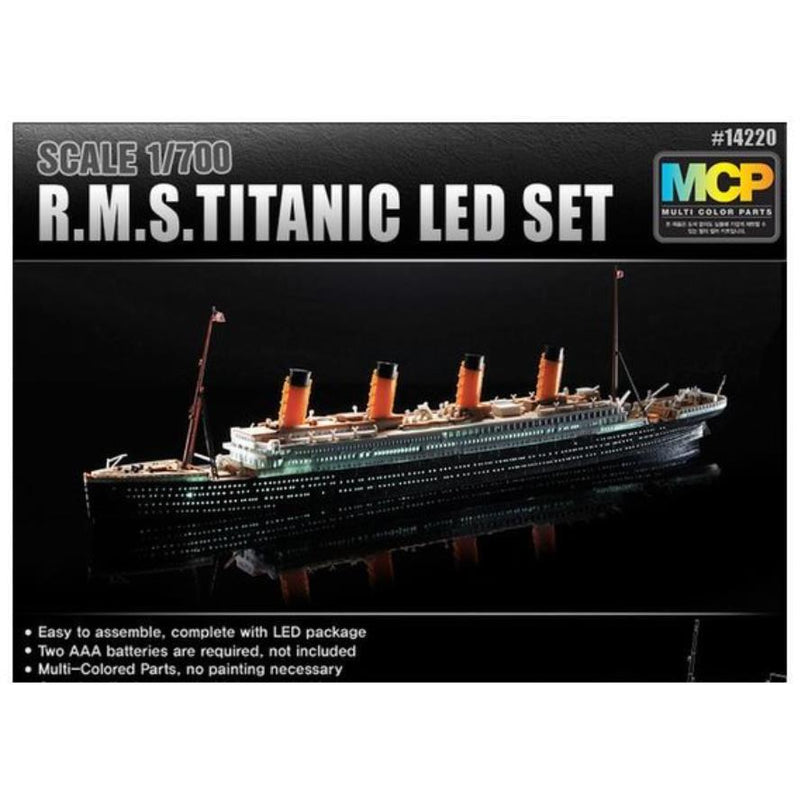 ACADEMY 1/700 R.M.S. Titanic + LED Set MCP