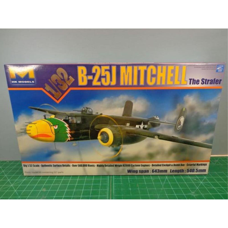 HONG KONG MODELS 1/32 B-25J Mitchell Strafer