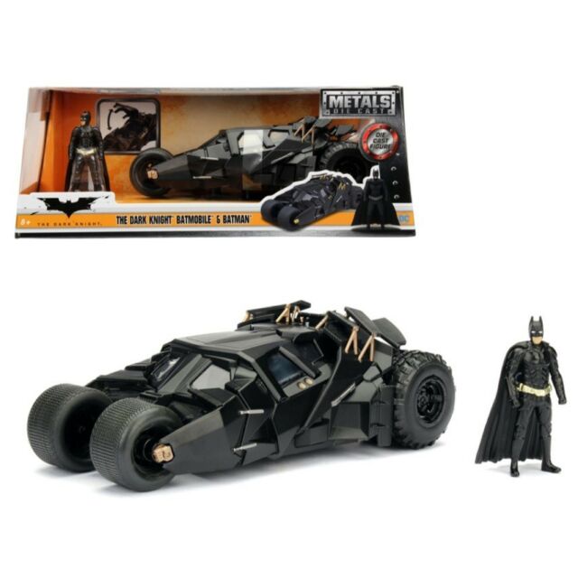 JADA 1/24 The Dark Knight Batmobile w/Batman Figure 2008 Mo