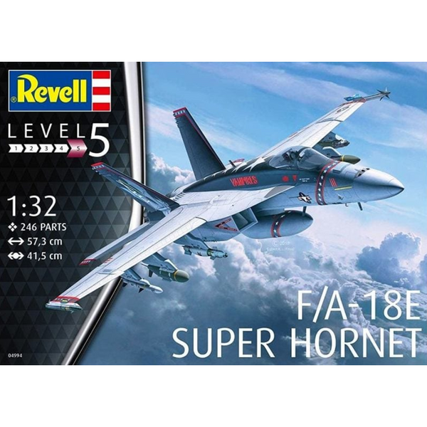 REVELL 1/32 F/A-18E Super Hornet