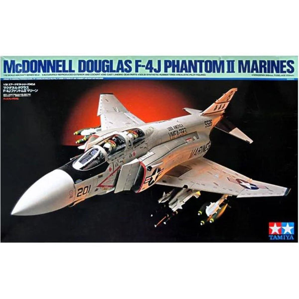 TAMIYA 1/32 McDonnell Douglas F-4J Phantom II Marines